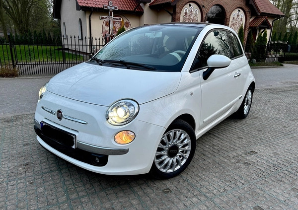 Fiat 500 cena 34500 przebieg: 99000, rok produkcji 2015 z Szprotawa małe 137